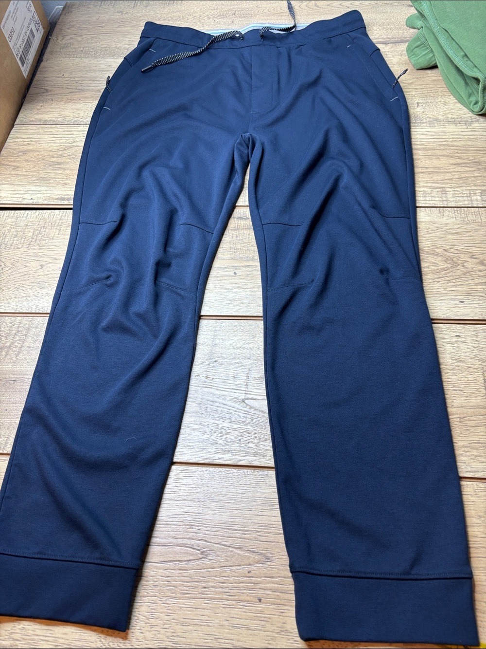 Men’s Bundle of 2 Mack Weldon Ace Performance Joggers Size XL Green and Navy - Picture 10 of 14